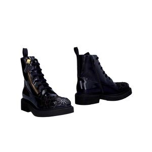 SGN Giancarlo Paoli 100% Leather Ankle Boots,size 7, color black